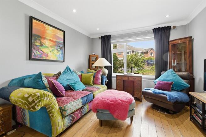 46 Mount Avenue, Huddersfield 10.jpg