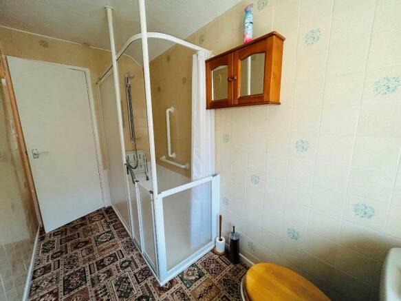 Shower Room..JPEG