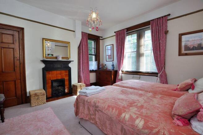 8 bed Character Property for sale Image 10