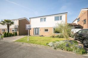 27, Levens Close, Poulton-le-fylde FY6 8NJ