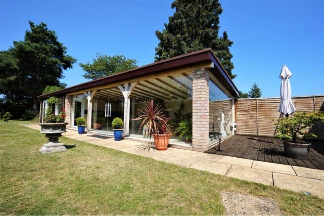 Summer House