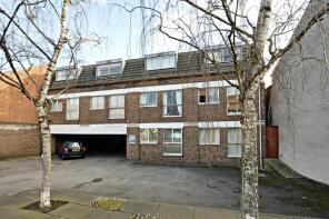 Flat 9, Kingston Court, Walton Street, Oxford OX2 6ES
