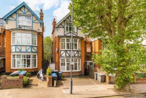 Flat 3, 19, Staverton Road, London NW2 5EY