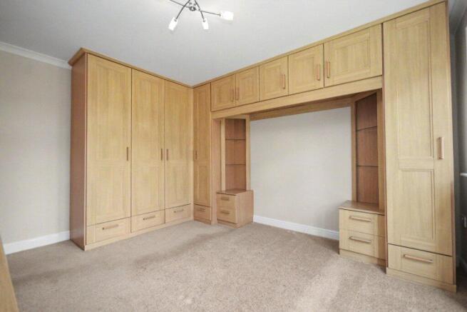 2 bed Bungalow for sale Image 12