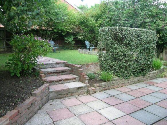 Photo 8