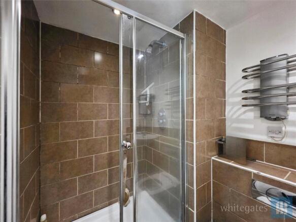 2 bed Apartment for sale Image 7