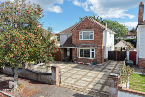 Durrington Road, Bournemouth, BH7 6