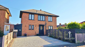 Apartment 19, Cooper Lodge, Pole Barn Lane, Frinton-on-sea CO13 9NH