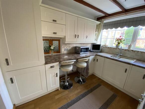 Low Road, Conisbrough, Doncaster photo 4