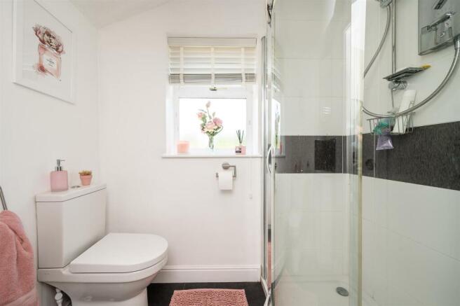 Blundell Lane Master Ensuite
