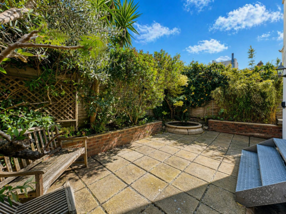 Garden3.PNG
