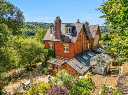 The Bourne, Brimscombe, GL5