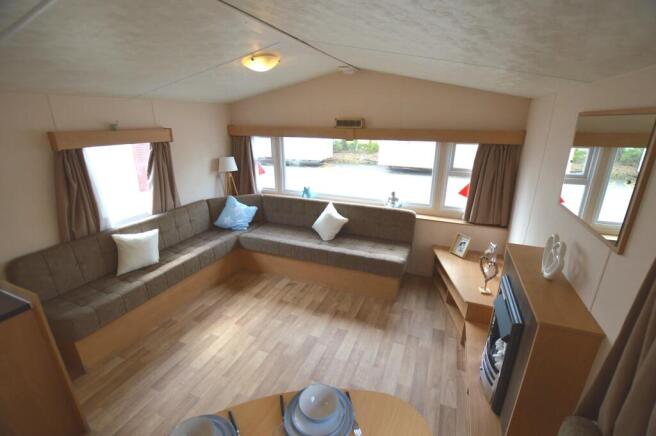 2014 Delta Resort Plus, Chichester Lakeside Holiday Park, Vinnetrow Road, Chichester, West Sussex, PO20 1QH photo 2