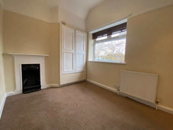 3 bed Semi-Detached for sale Image 10