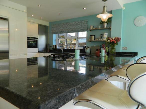 Kitchen/Breakfast