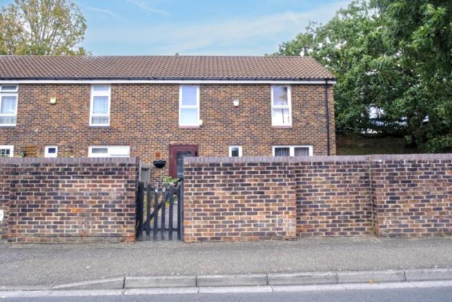 40 Charnwood Road, Hillingdon, Uxbridge, Middlesex, UB10 0HD