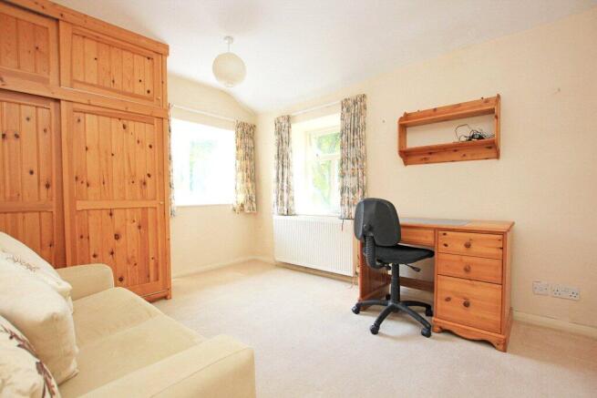 2 bed Terraced for sale Image 10