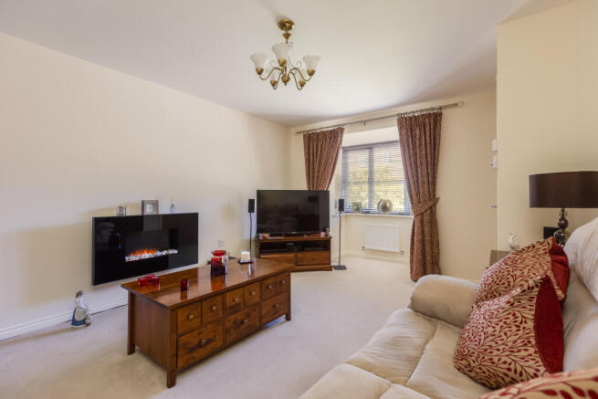 Greengage Close 8 Lounge-1