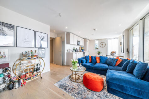 Brixton Hill, London, SW2