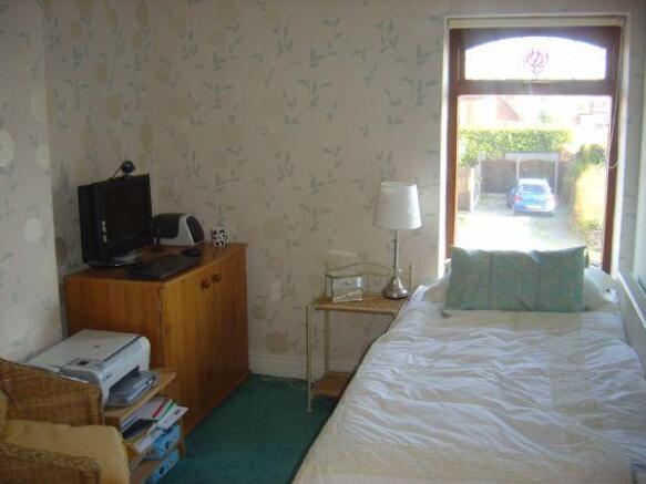 Photo 11