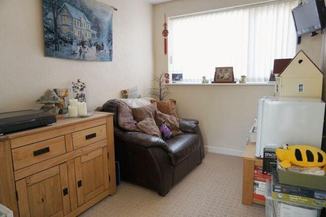Bedroom 4/Study