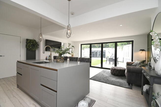 3 bed Detached for sale Image 7