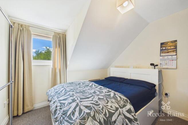 2 bed Penthouse for sale Image 9