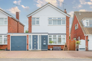 80, Windsor Way, Rayleigh SS6 8PF