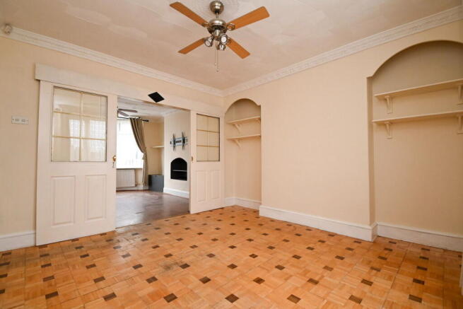 3 bed Detached for sale Image 4
