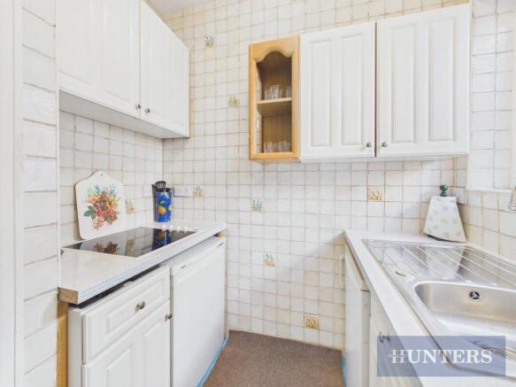 2 bed Apartment for sale Image 7