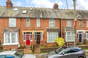 34, Charles Street, Petersfield GU32 3EH