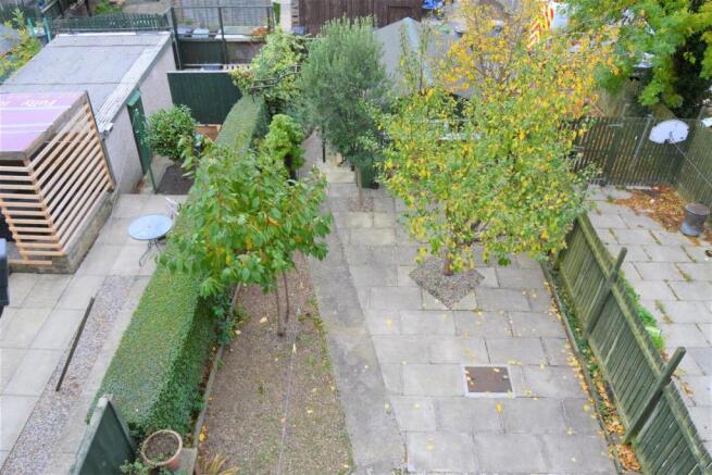 Garden (2)