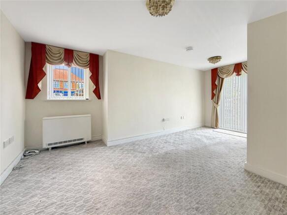1 bed Flat for sale Image 4