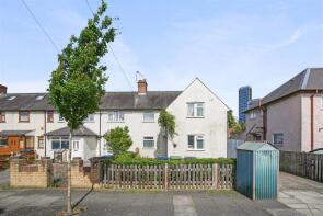 9, Canada Road, London W3 0NP