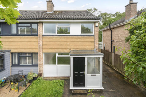 Birkdale Drive, Alwoodley, Leeds, LS17