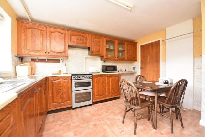 Kitchen-Breakfast Room