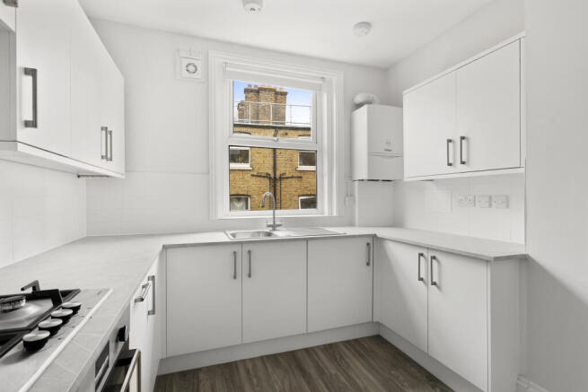 3.KITCHEN.jpg