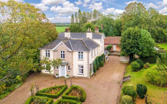 Hacheston Lodge -...