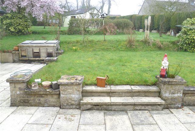 patio to rear garden