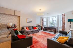 Flat 1, 52, Palace Gardens Terrace, London W8 4RR