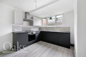 2, Hardel Walk, London SW2 2QF