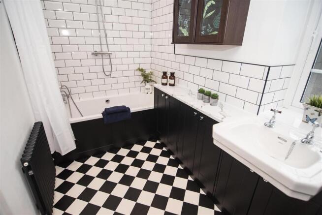 HOUSE BATHROOM