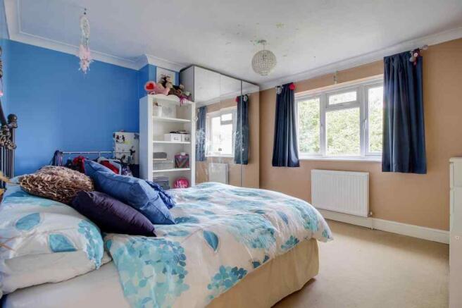 Bedroom 2 (Double)