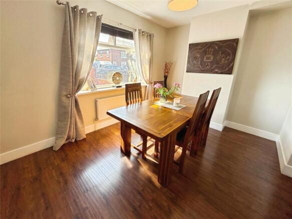 3 bed Semi-Detached for sale Image 6