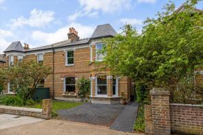 11, Rylett Road, London W12 9NL