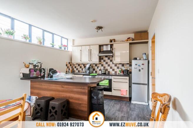 2 bed Apartment for sale Image 11