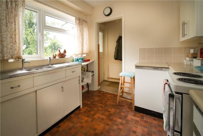 03 Kitchen