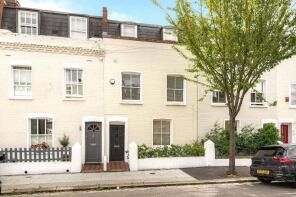 11, Knowsley Road, London SW11 5BN