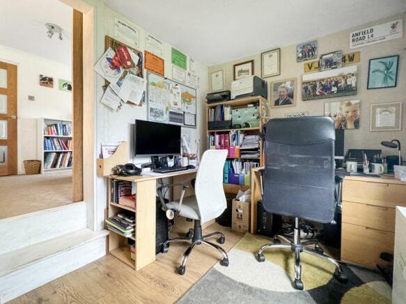 Photo 17