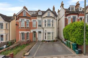 Flat 2, 12, Elmers End Road, Penge, London SE20 7SN